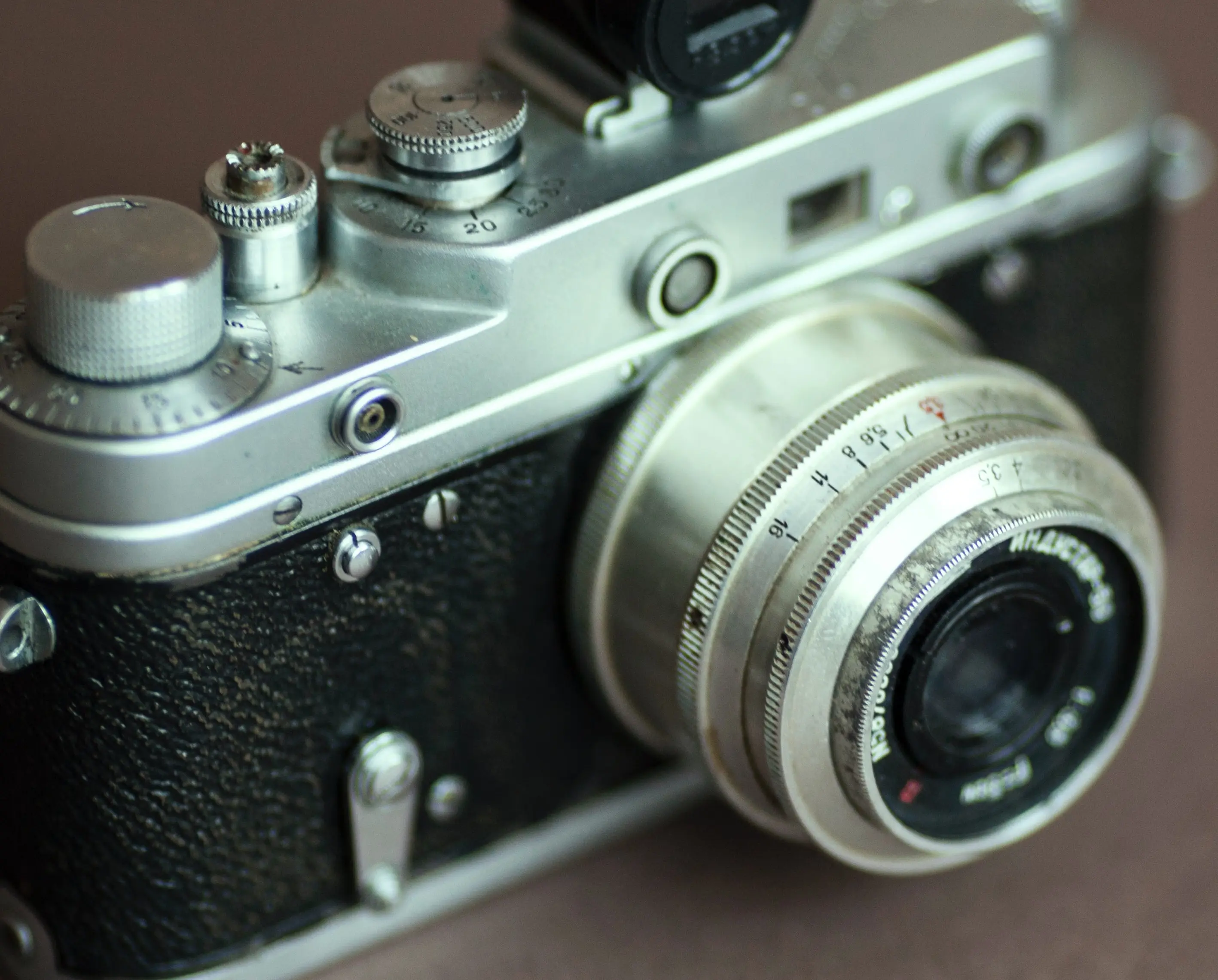 CAMERAS, RADIOS